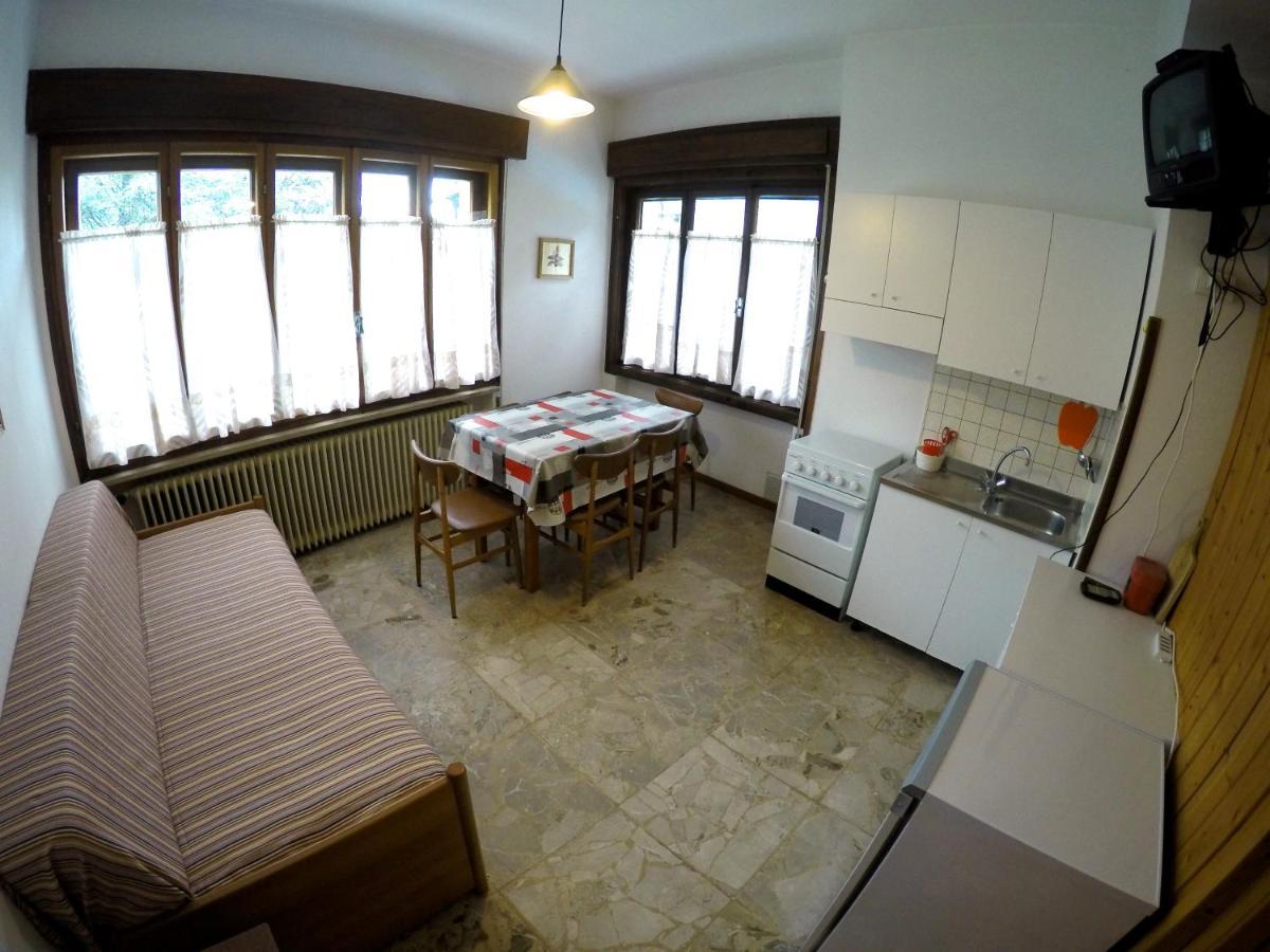 Residence Catullo Bezzecca Kültér fotó